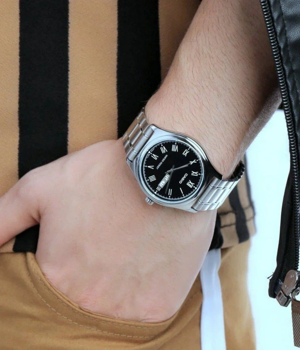 Casio Standard 25mm Silver Men's Black Silver Analogue Watch