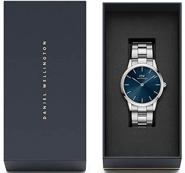 Analogue Watch - Daniel Wellington Iconic Link Arctic Ladies Silver Watch DW00100457