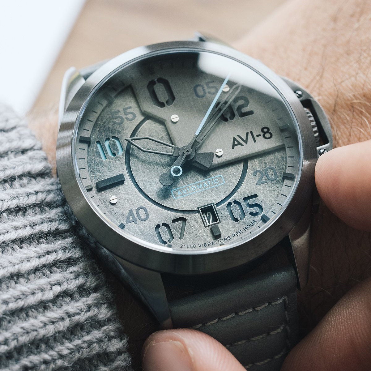 Automatic Watch - AVI-8 Hitchcock Automatic Sands Point Watch AV-4086-04