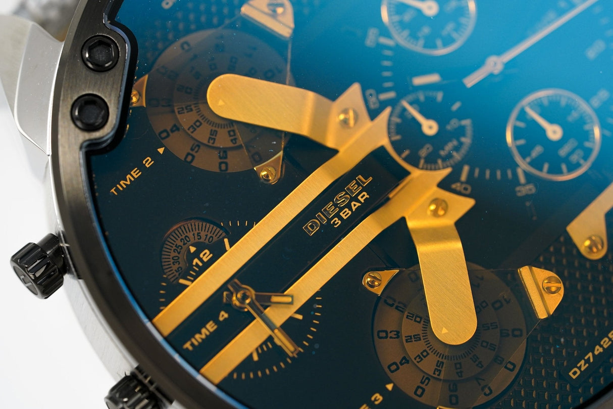 Diesel Men's Chronograph Watch Mr Daddy 2.0 Black DZ7429 - Designer Watch Store