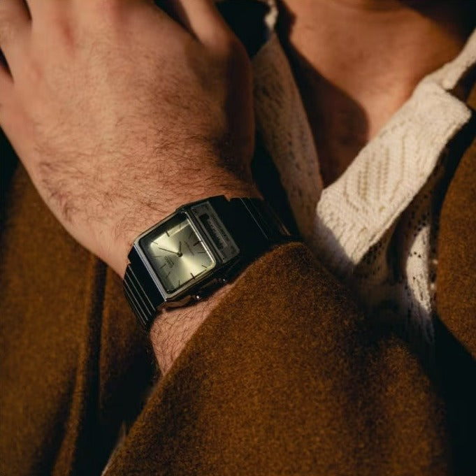 Digital Watch - Casio Vintage Edgy Men's Grey Watch AQ-800ECGG-3AEF