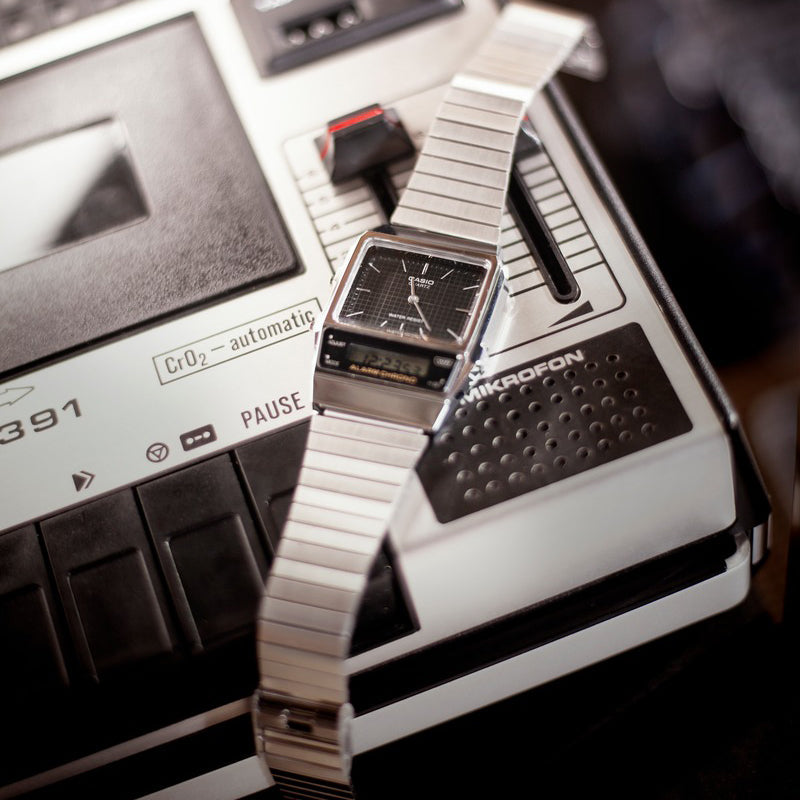 Digital Watch - Casio Vintage Men's Black Watch AQ-800E-1AEF