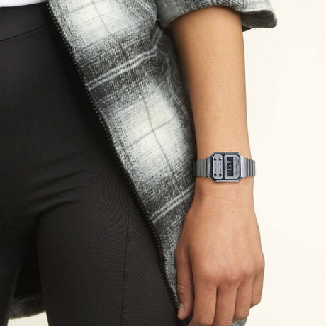 Digital Watch - Casio Vintage Unisex Silver Watch A100WE-7BEF