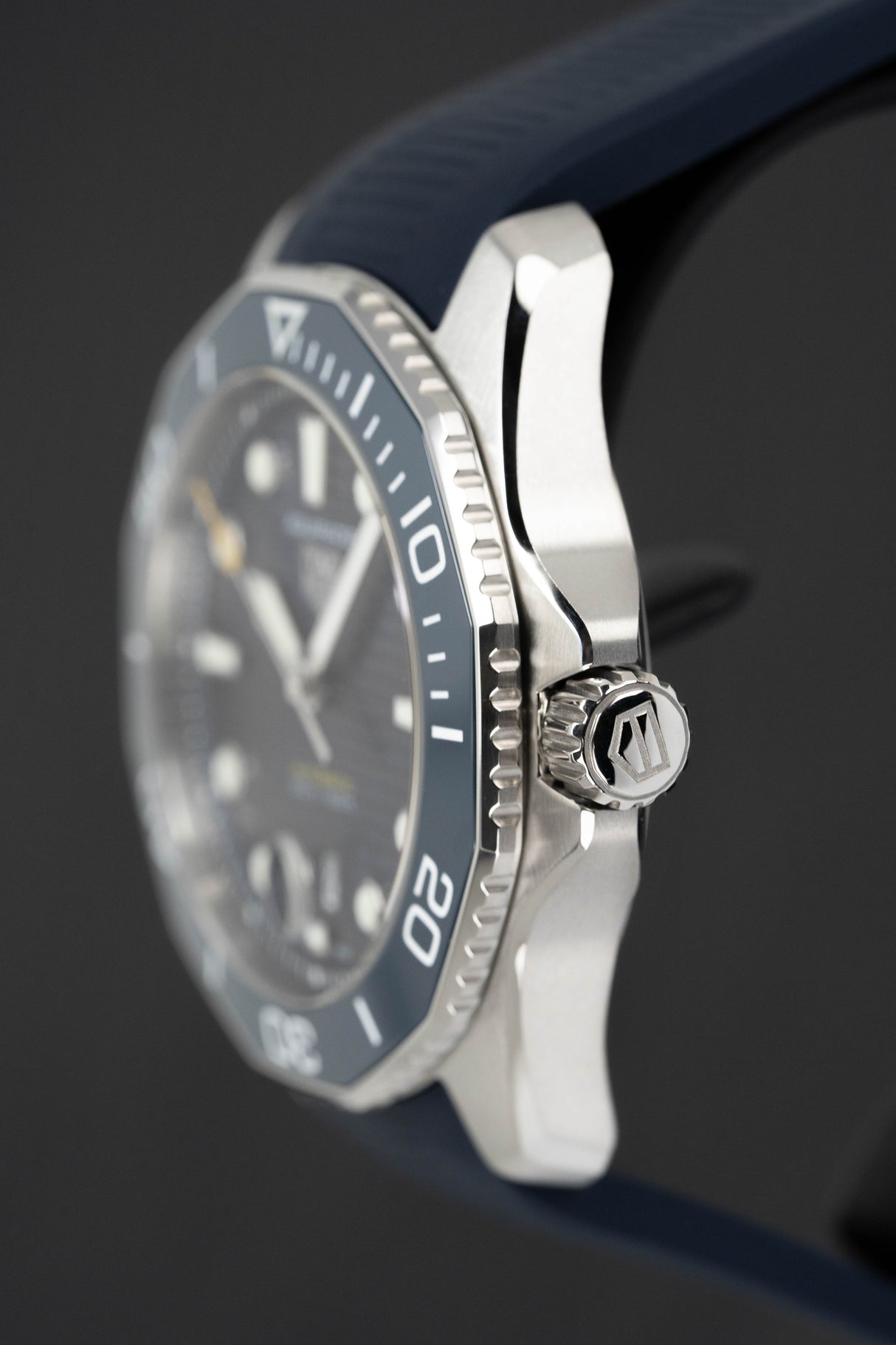 Tag Heuer Watch Automatic Aquaracer Professional 300 Blue Strap WBP201B.FT6198