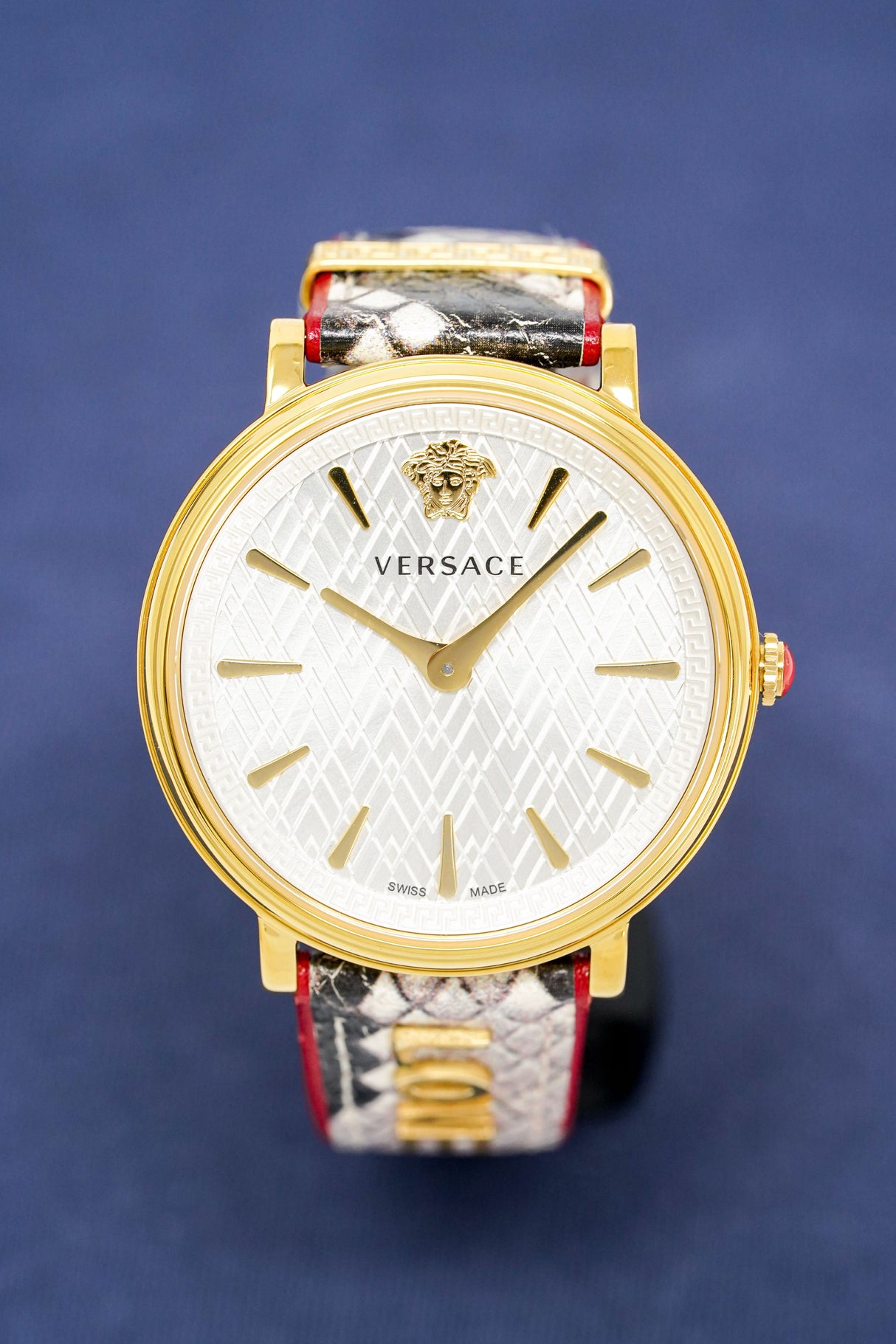 Versace V-Circle Manifesto 38mm Love Edition White