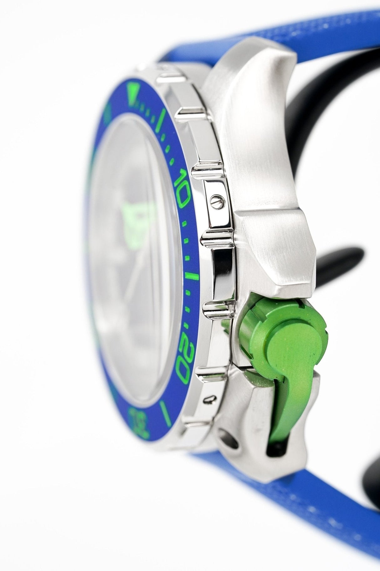 M2Z Men's Watch Diver 200 Blue 200-003 - Watches & Crystals