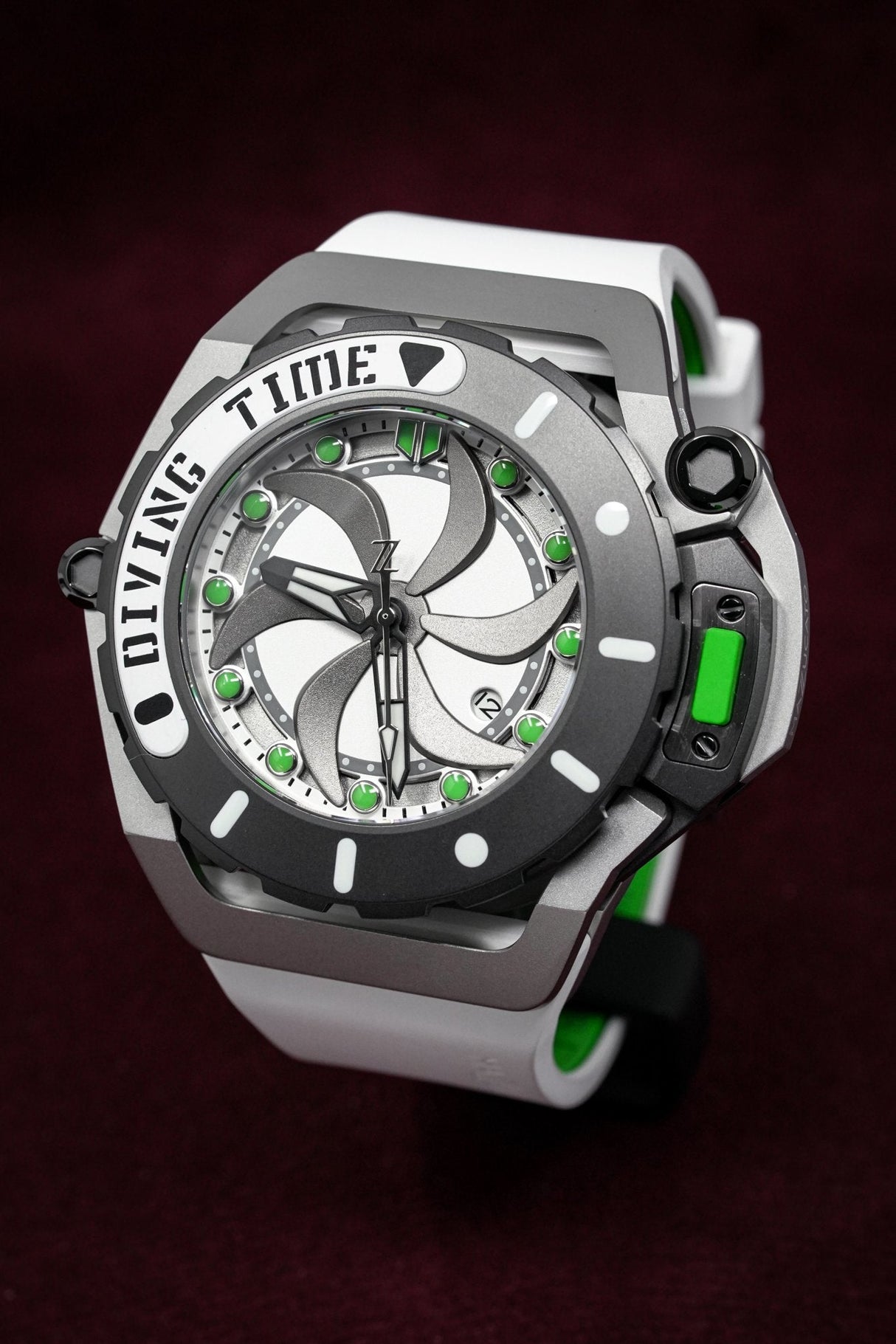 Mazzucato RIM Scuba White Green - Watches & Crystals