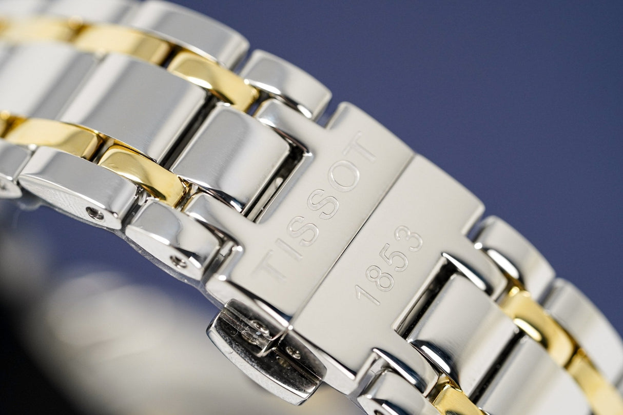 Tissot Automatic Ladies Watch Couturier Date Stainless Steel Bracelet T0352072203100 - Watches & Crystals