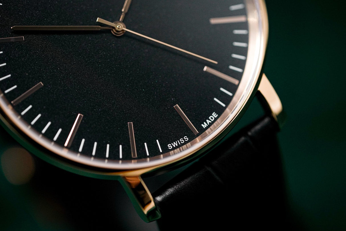 Tissot Everytime Large Black - Watches & Crystals