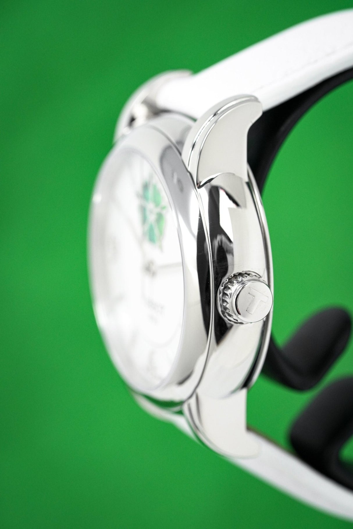 Tissot Ladies Automatic Watch Lady Heart Flower Powermatic 80 - Watches & Crystals