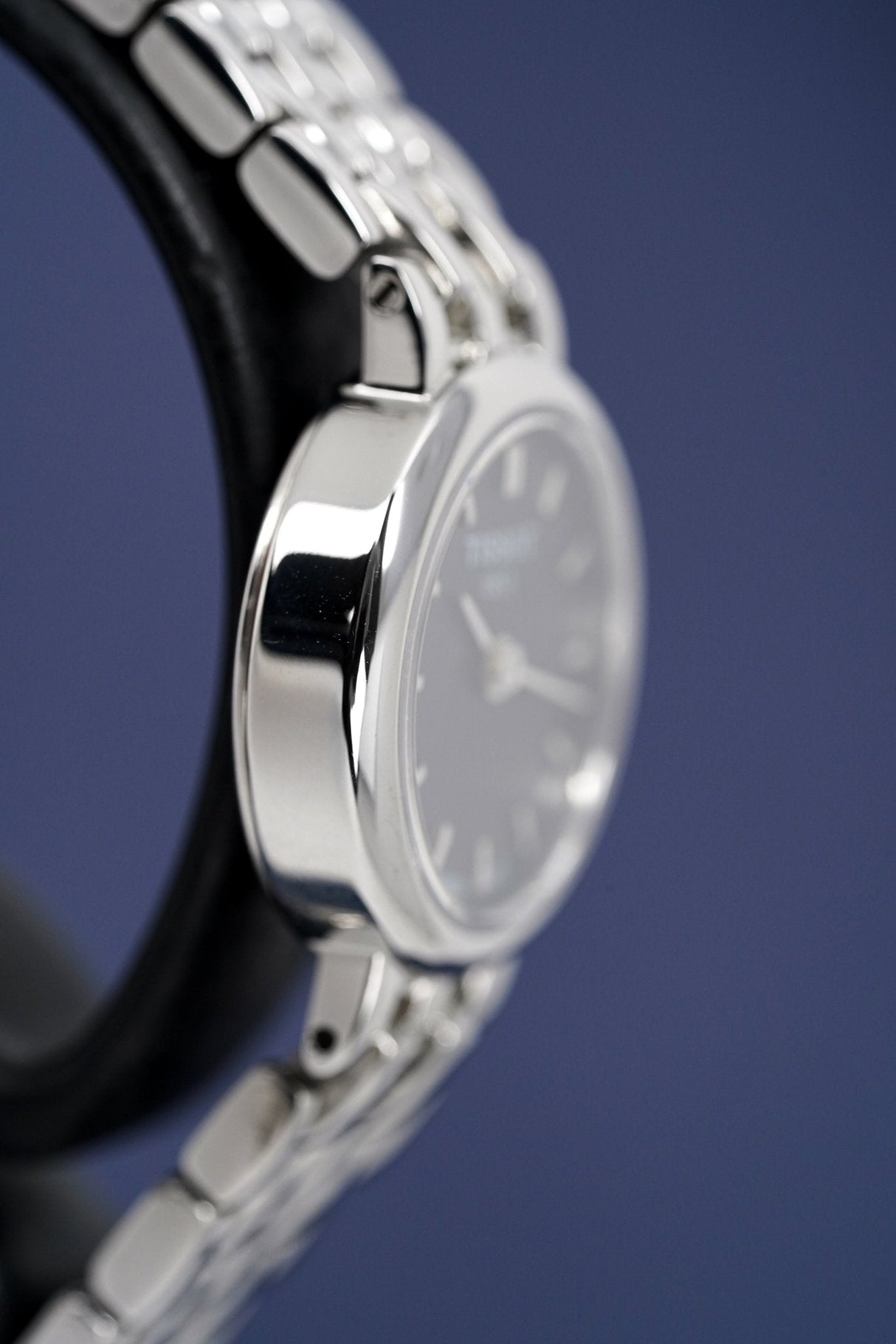 Tissot Ladies Watch Lovely Black T0580091105100 - Watches & Crystals