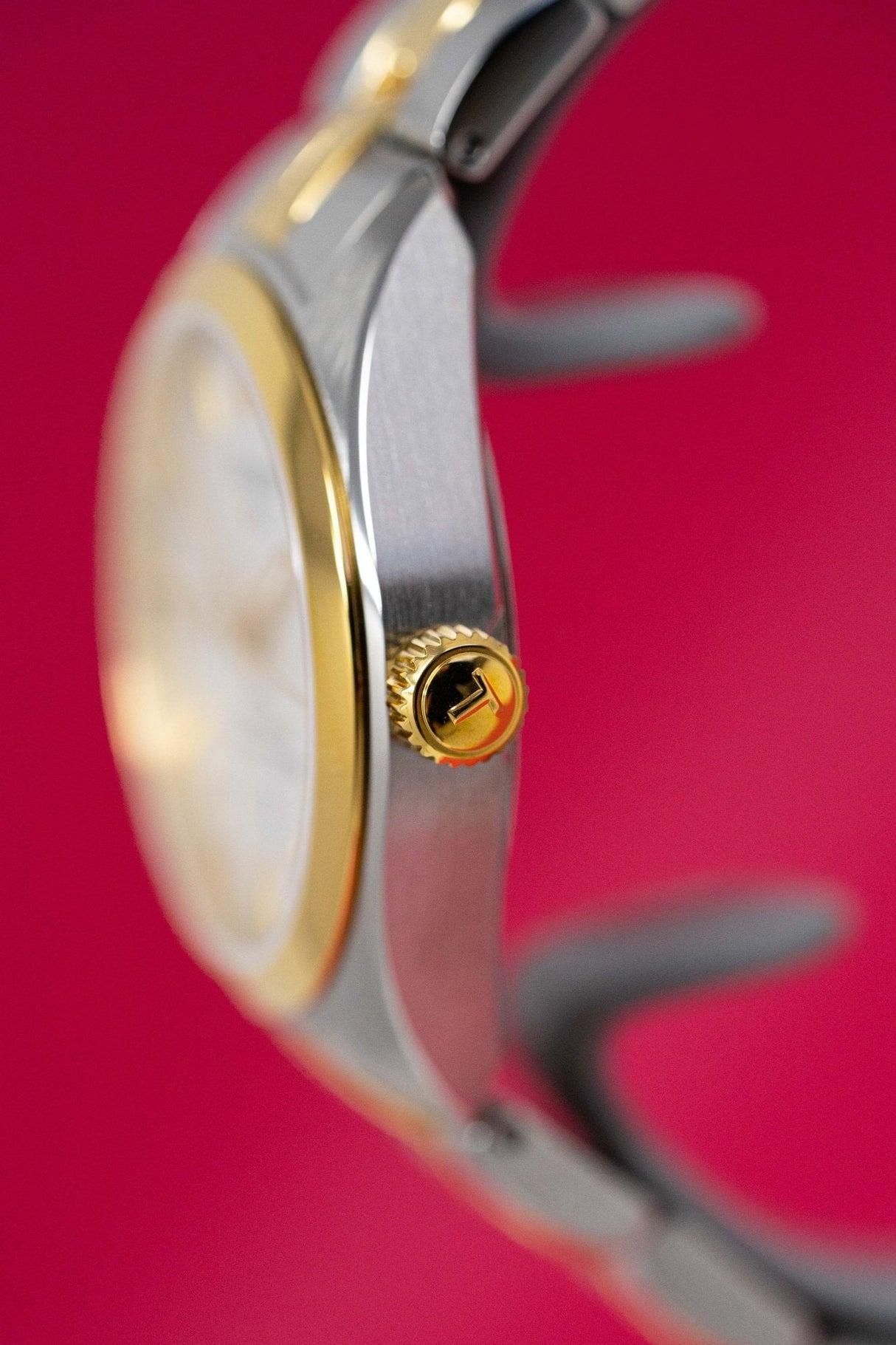 Tissot PR 100 Date 33MM - Watches & Crystals