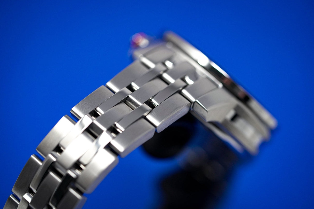 Tissot PRC 200 Chronograph NBA Limited Edition - Watches & Crystals