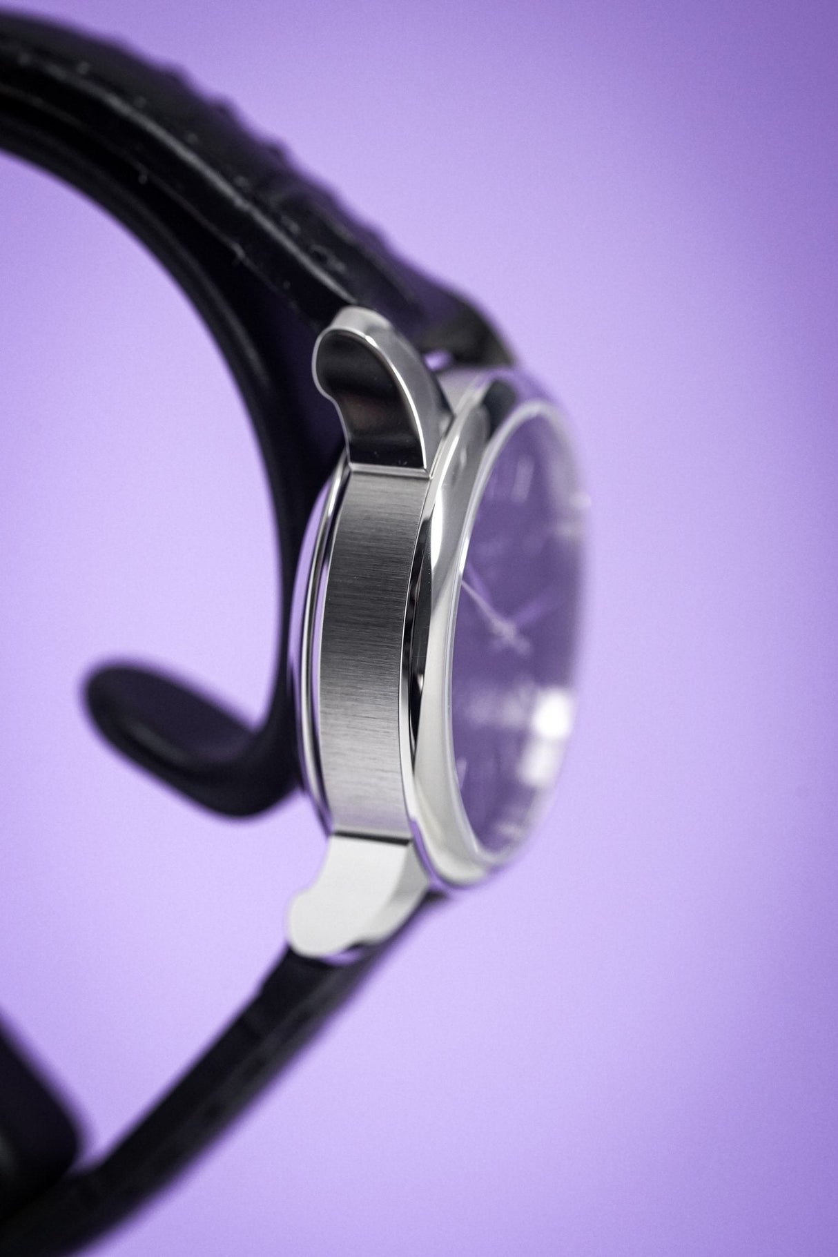 Tissot T-Classic Le Locle 25mm - Watches & Crystals