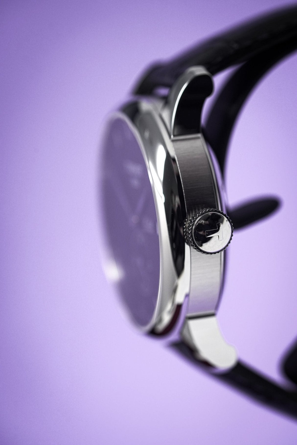 Tissot T-Classic Le Locle Black - Watches & Crystals