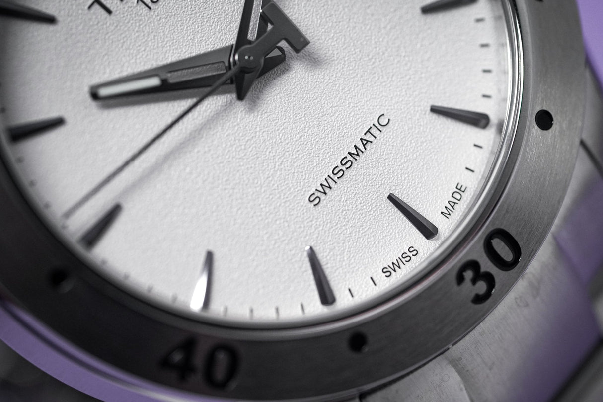 Tissot T-Sport V8 Swissmatic Steel - Watches & Crystals