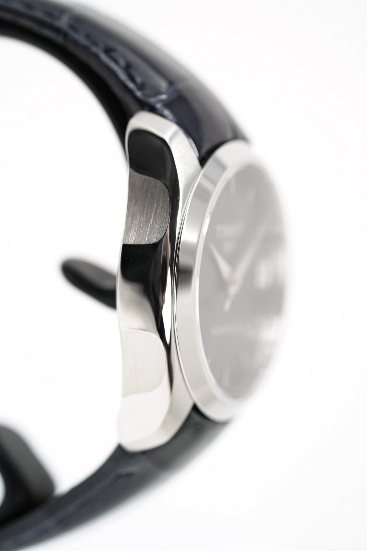 Tissot Women's T-Classic Automatic Watch Couturier Powermatic 80 Date Blue Leather - Watches & Crystals