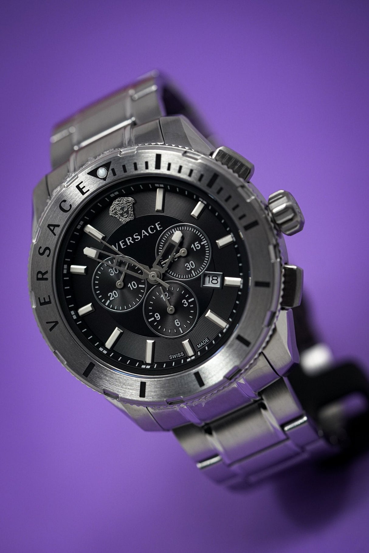 Versace Casual Chronograph Steel - Watches & Crystals