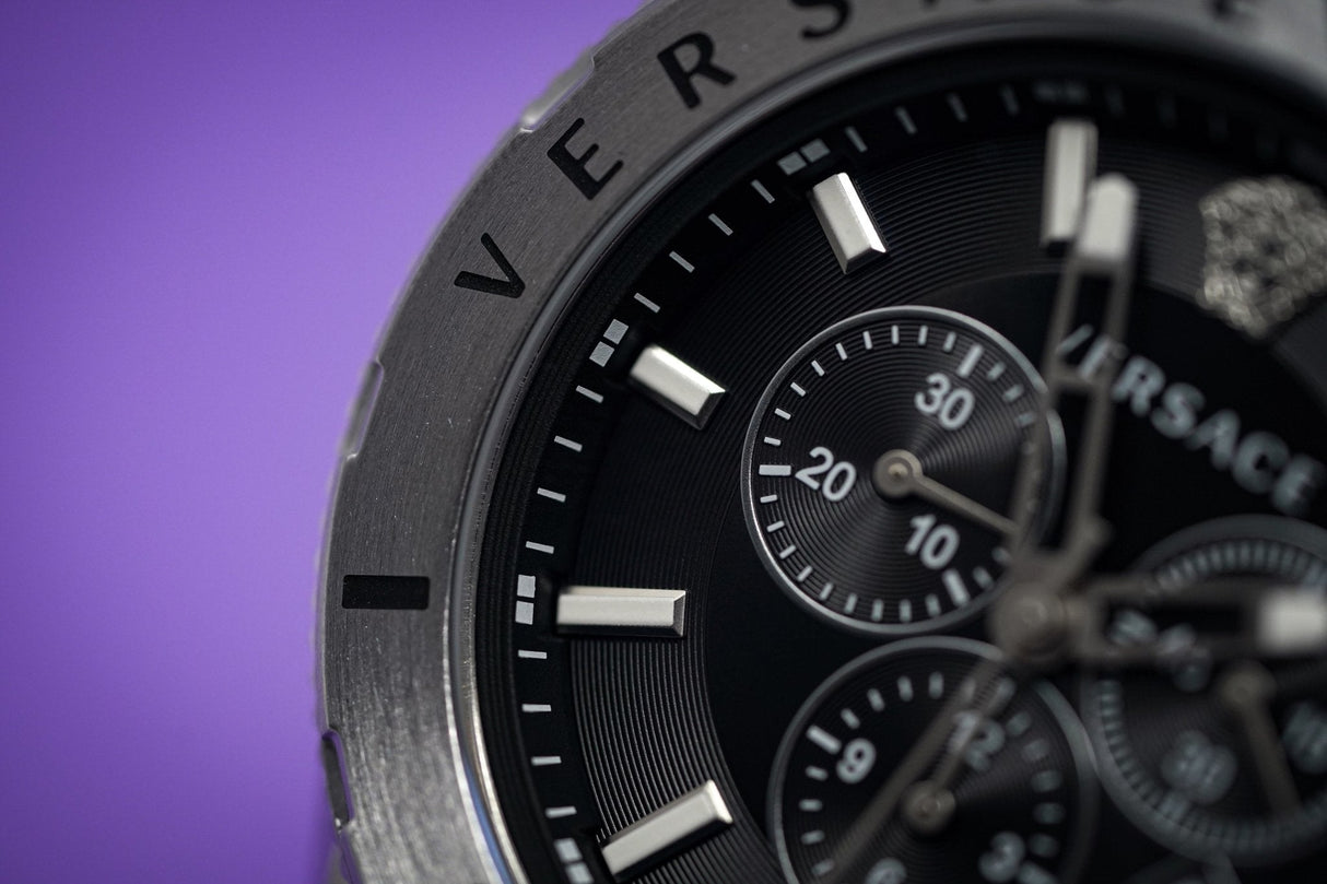 Versace Casual Chronograph Steel - Watches & Crystals