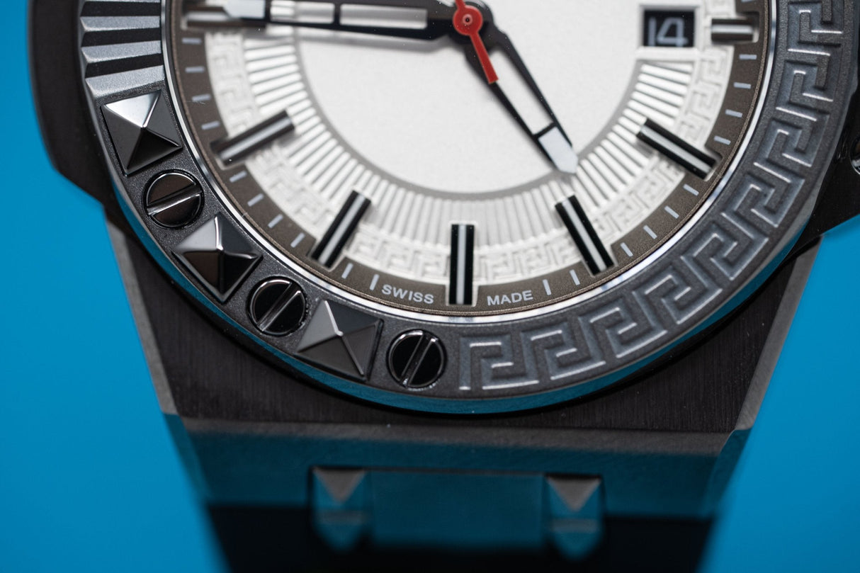 Versace Chain Reaction Date White - Watches & Crystals