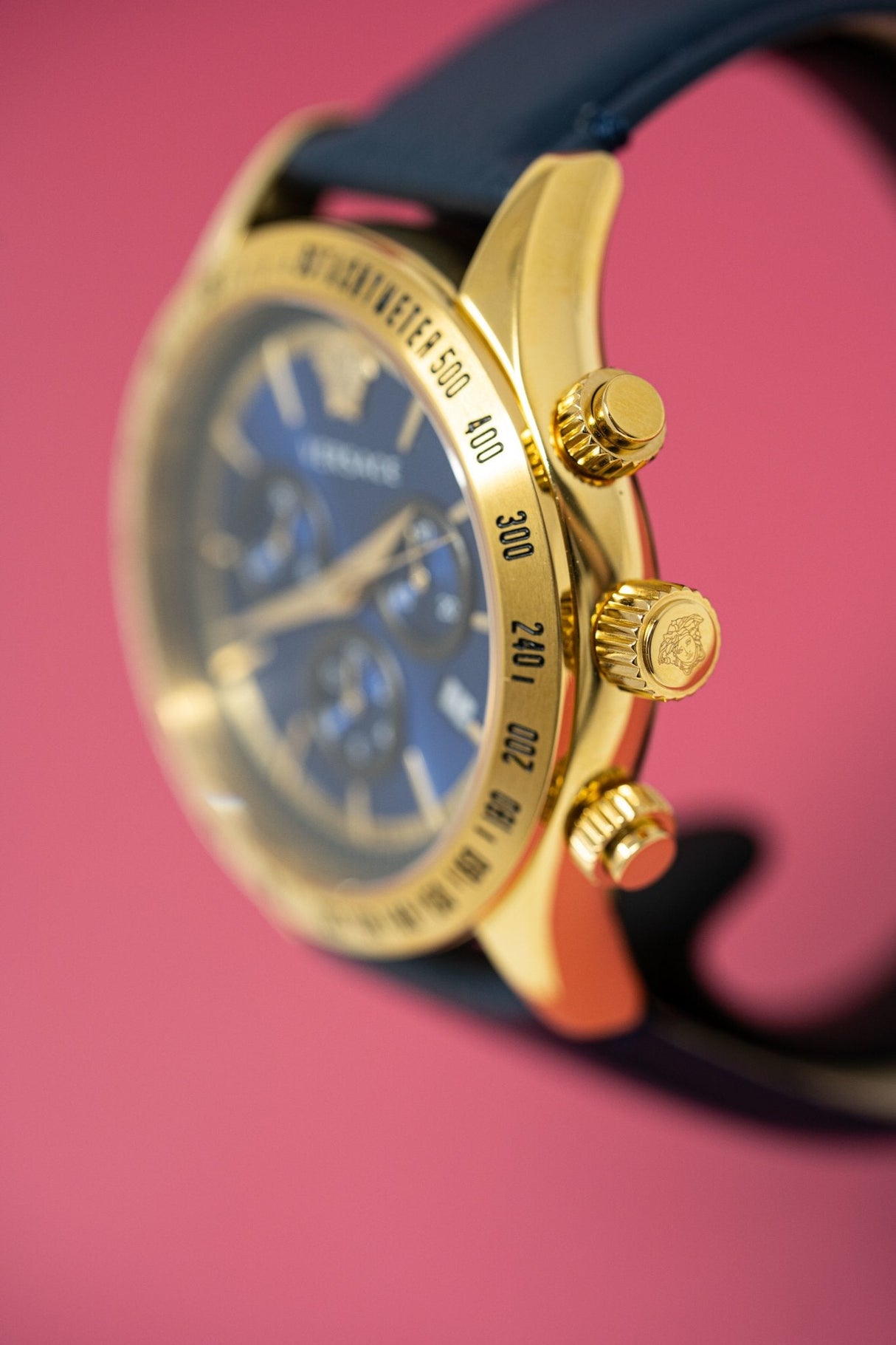 Versace Classic Chronograph Blue - Watches & Crystals