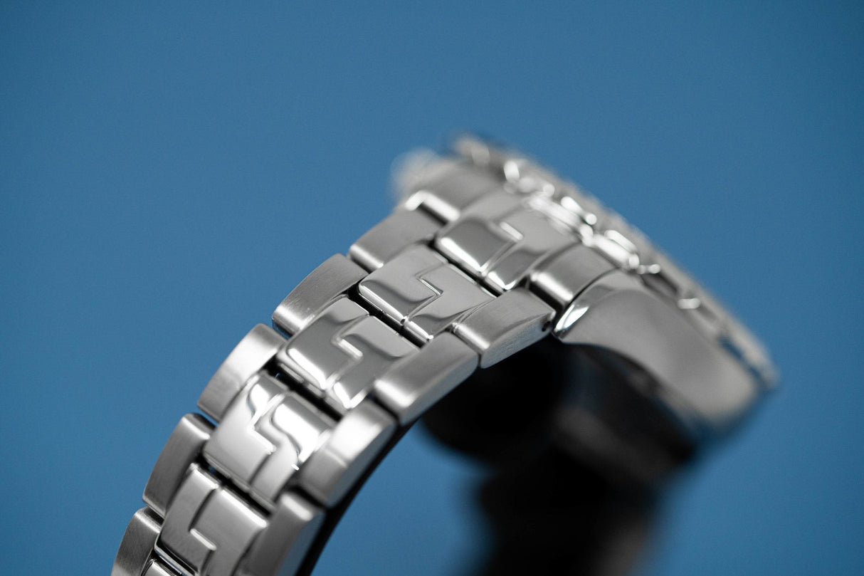 Versace Hellenyium Black - Watches & Crystals