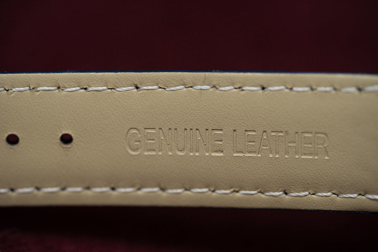 Versace Icon Classic White - Watches & Crystals