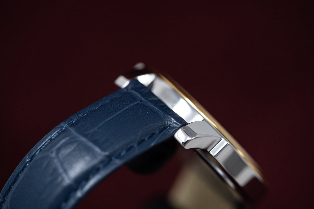 Versace Icon Classic White - Watches & Crystals