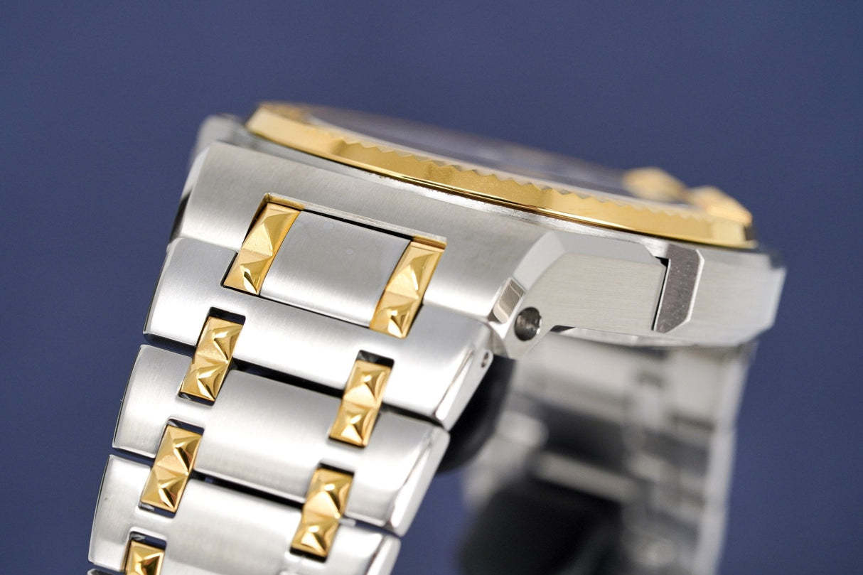 Versace Men's Chain Reaction Two-Tone Silver VEDY00519 - Watches & Crystals