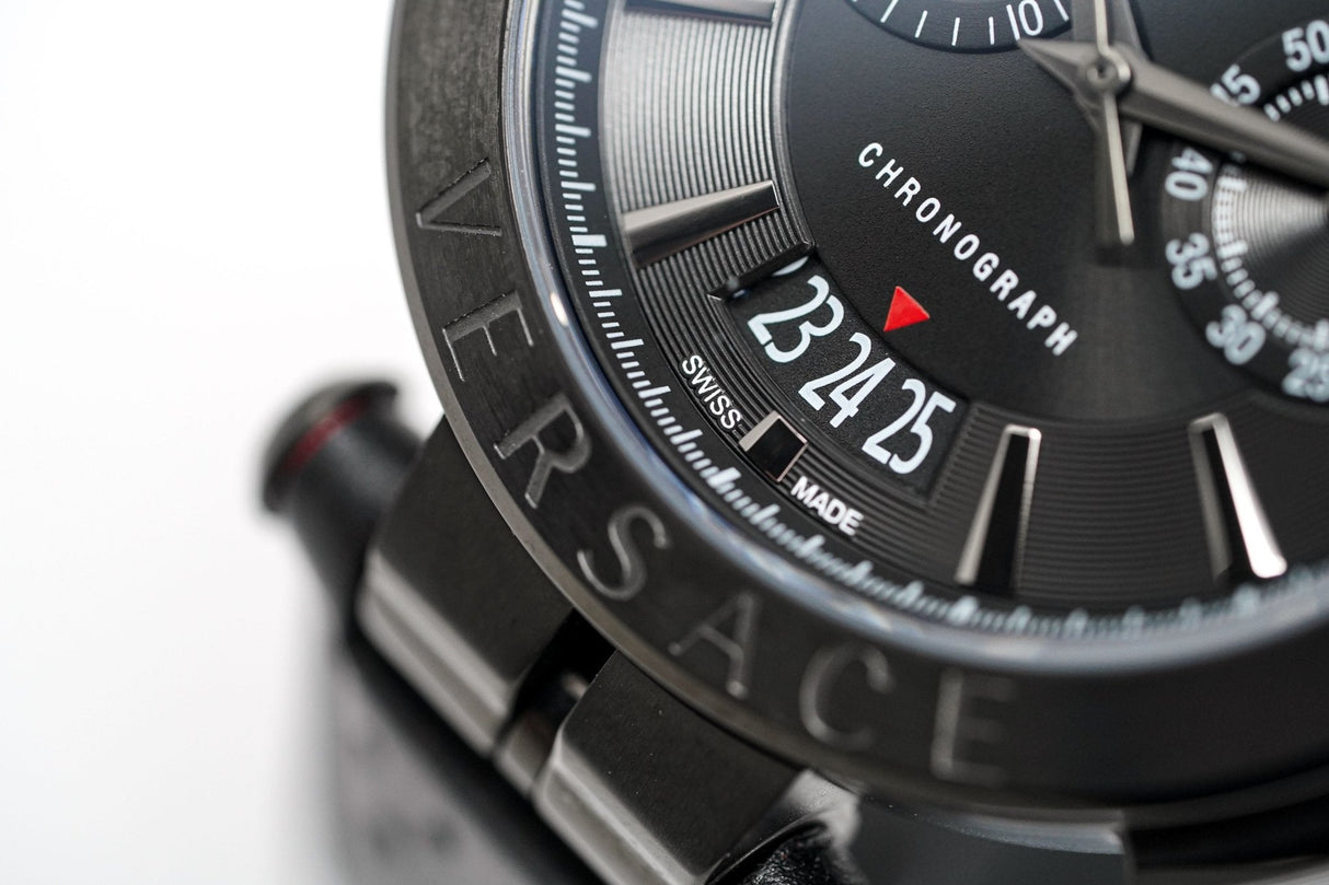 Versace Men's Chronograph Watch Aion Gold Black VBR030017 - Watches & Crystals