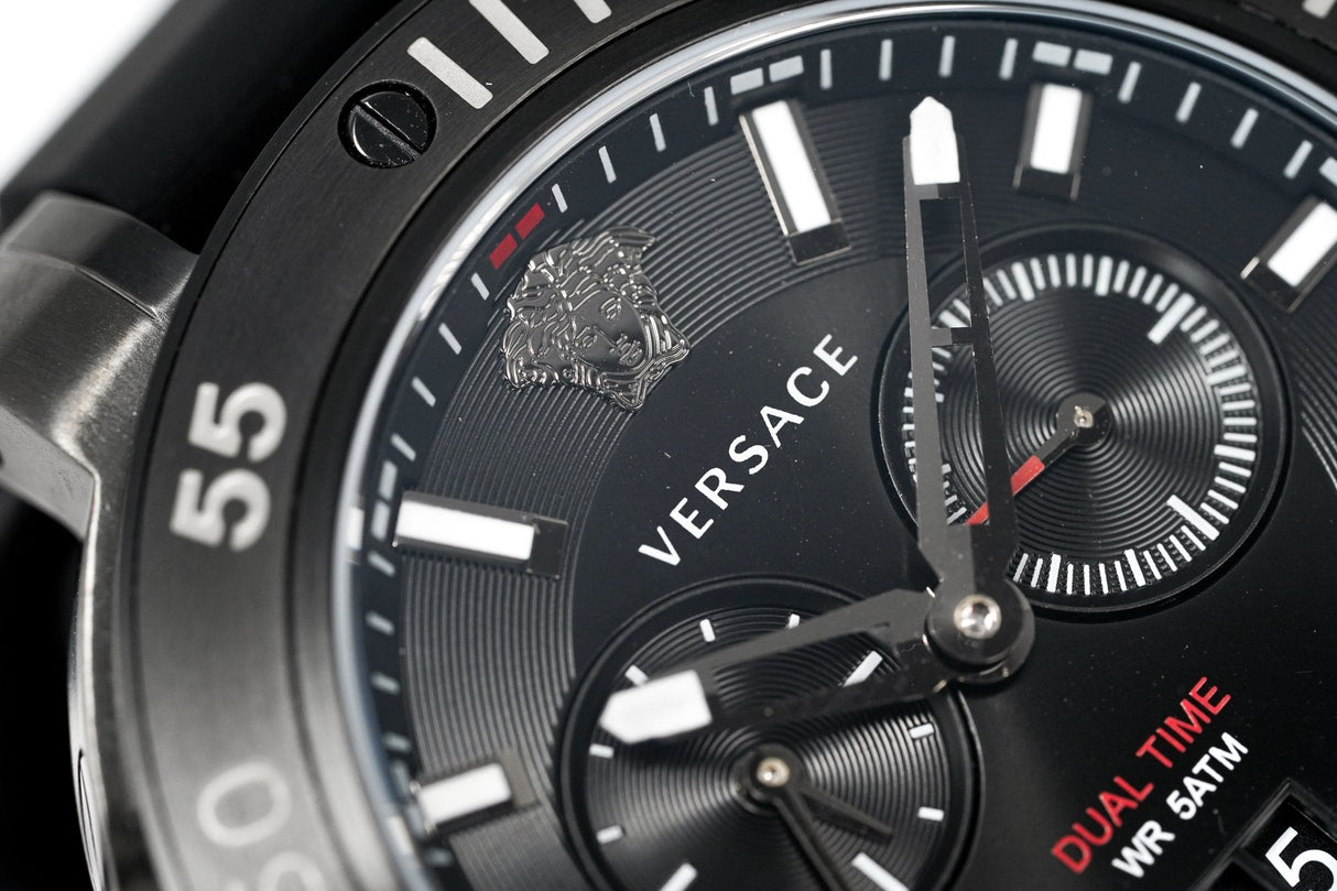 Versace Men's Watch V-Extreme Pro Dual Time Black VCN020017 - Watches & Crystals