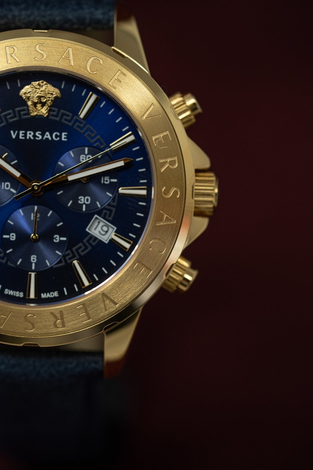 Versace Signature Chronograph Blue - Watches & Crystals