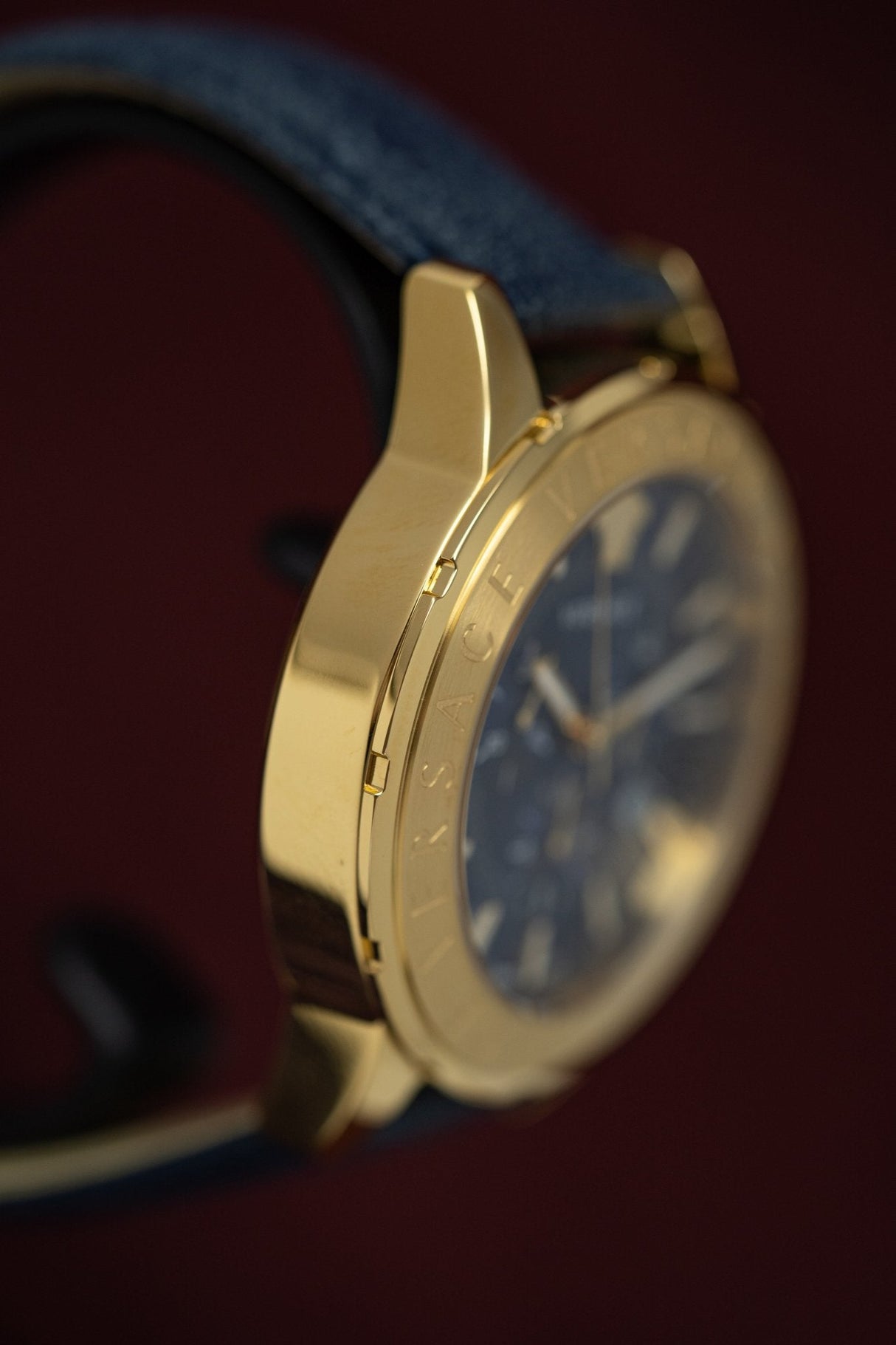 Versace Signature Chronograph Blue - Watches & Crystals