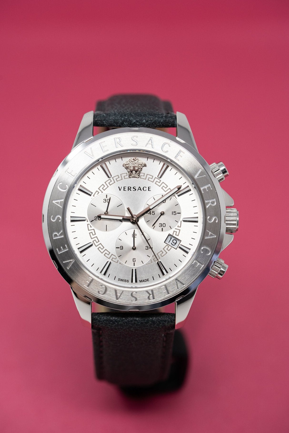 Versace Signature Chronograph Silver - Watches & Crystals