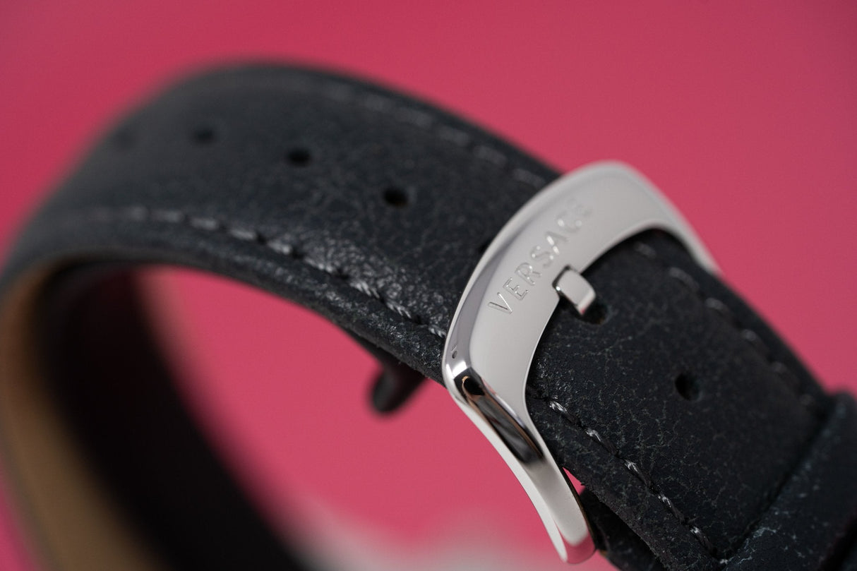 Versace Signature Chronograph Silver - Watches & Crystals