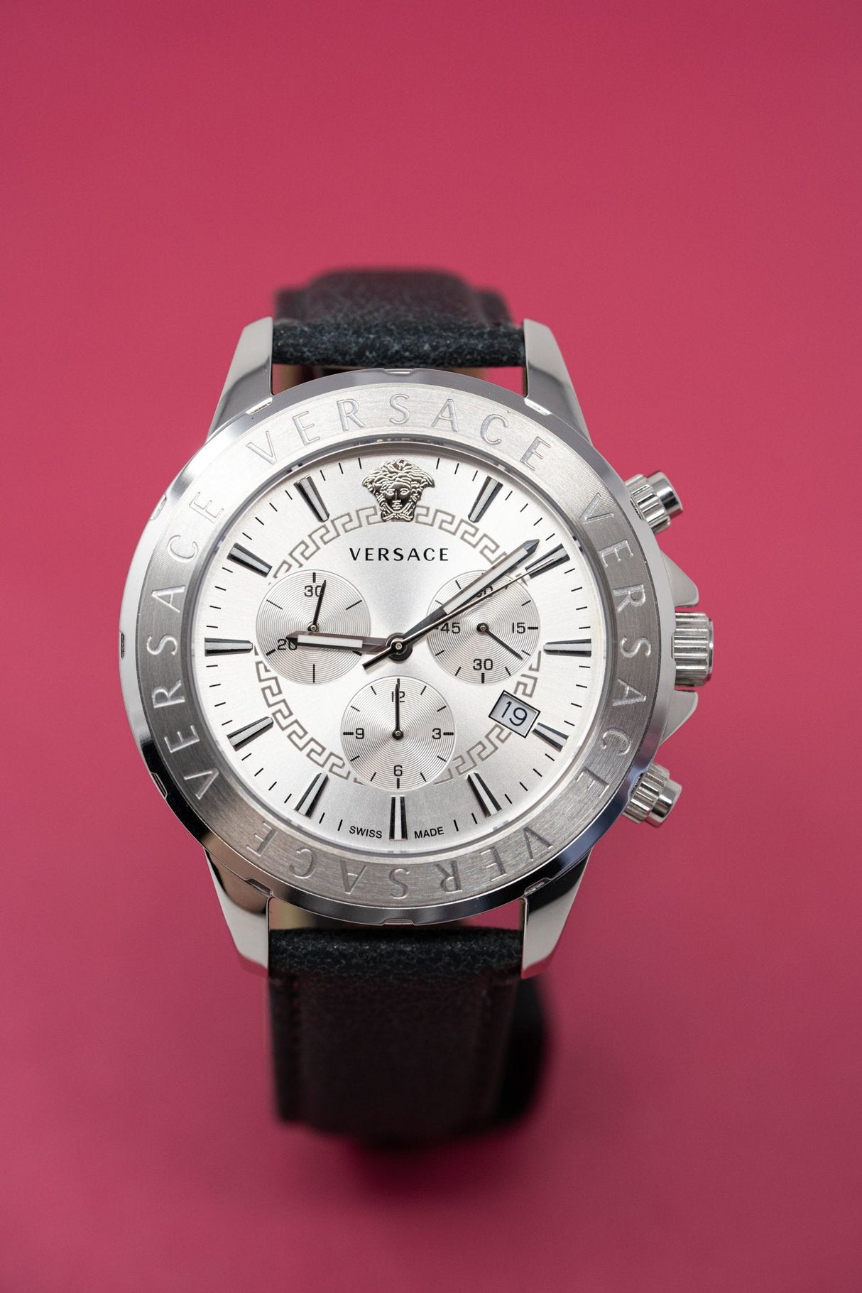 Versace Signature Chronograph Silver - Watches & Crystals