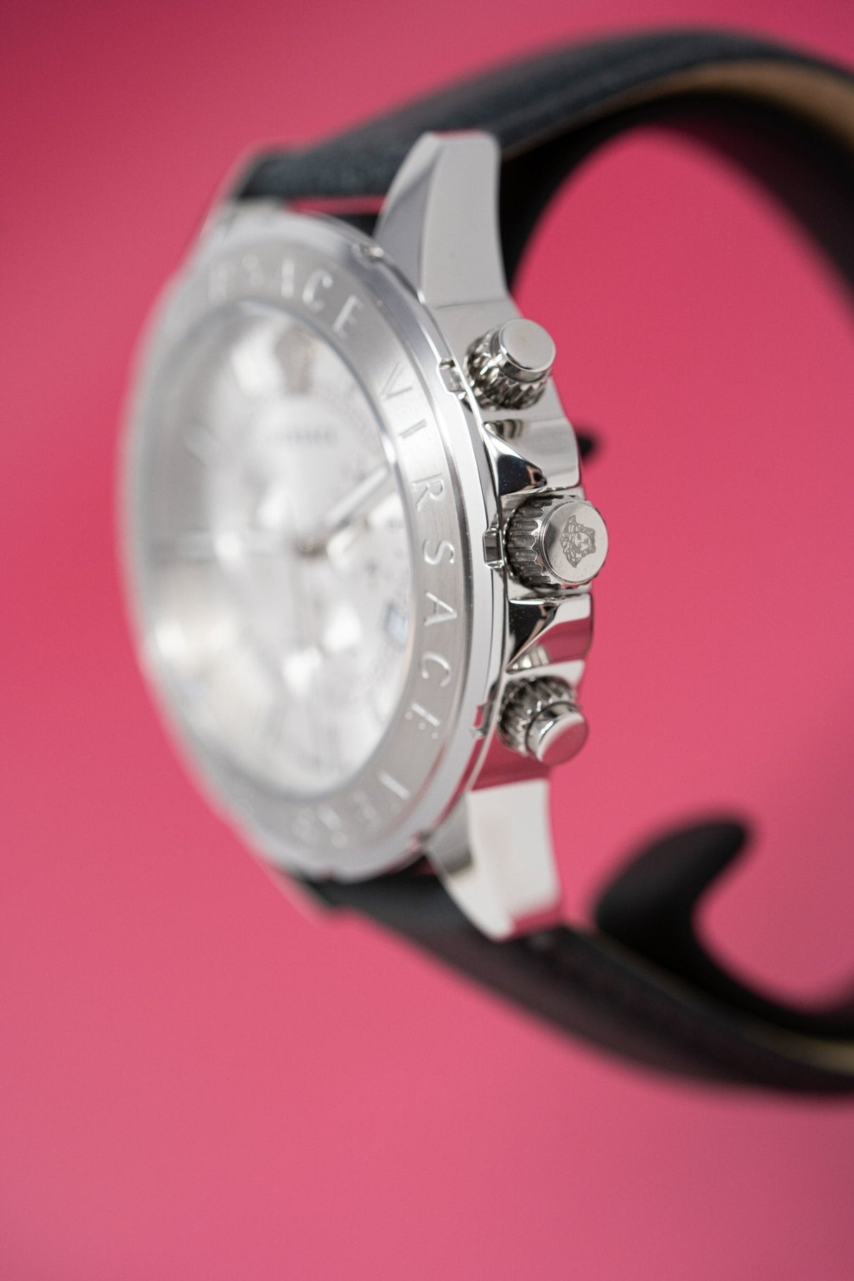 Versace Signature Chronograph Silver - Watches & Crystals