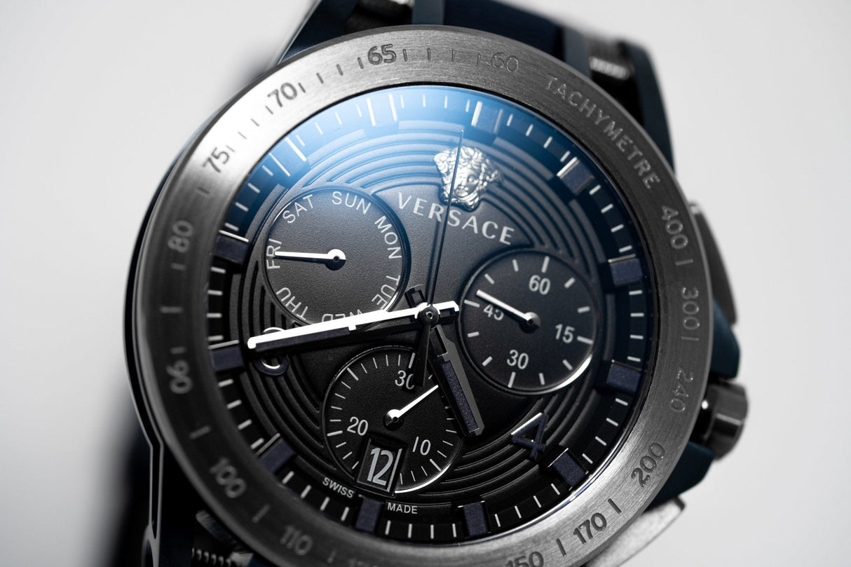 Versace Sporty Tech Chronograph Day & Date Black - Watches & Crystals