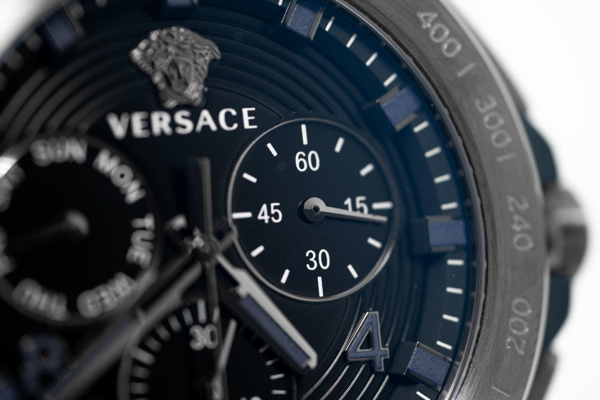 Versace Sporty Tech Chronograph Day & Date Black - Watches & Crystals