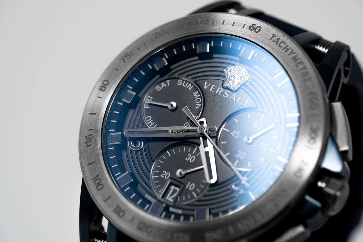 Versace Sporty Tech Chronograph Day & Date Black - Watches & Crystals