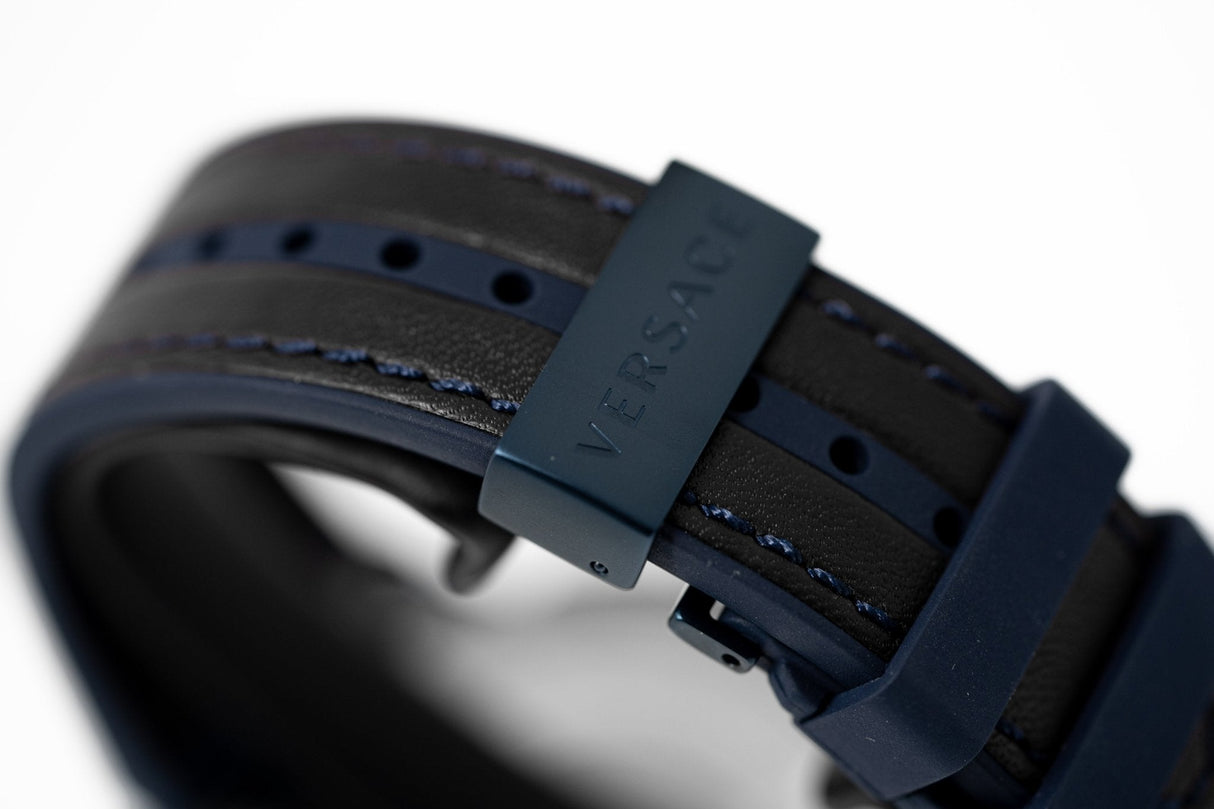 Versace Sporty Tech Chronograph Day & Date Black - Watches & Crystals