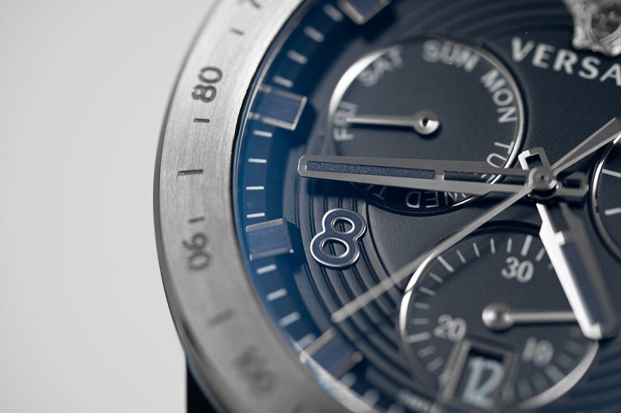 Versace Sporty Tech Chronograph Day & Date Black - Watches & Crystals