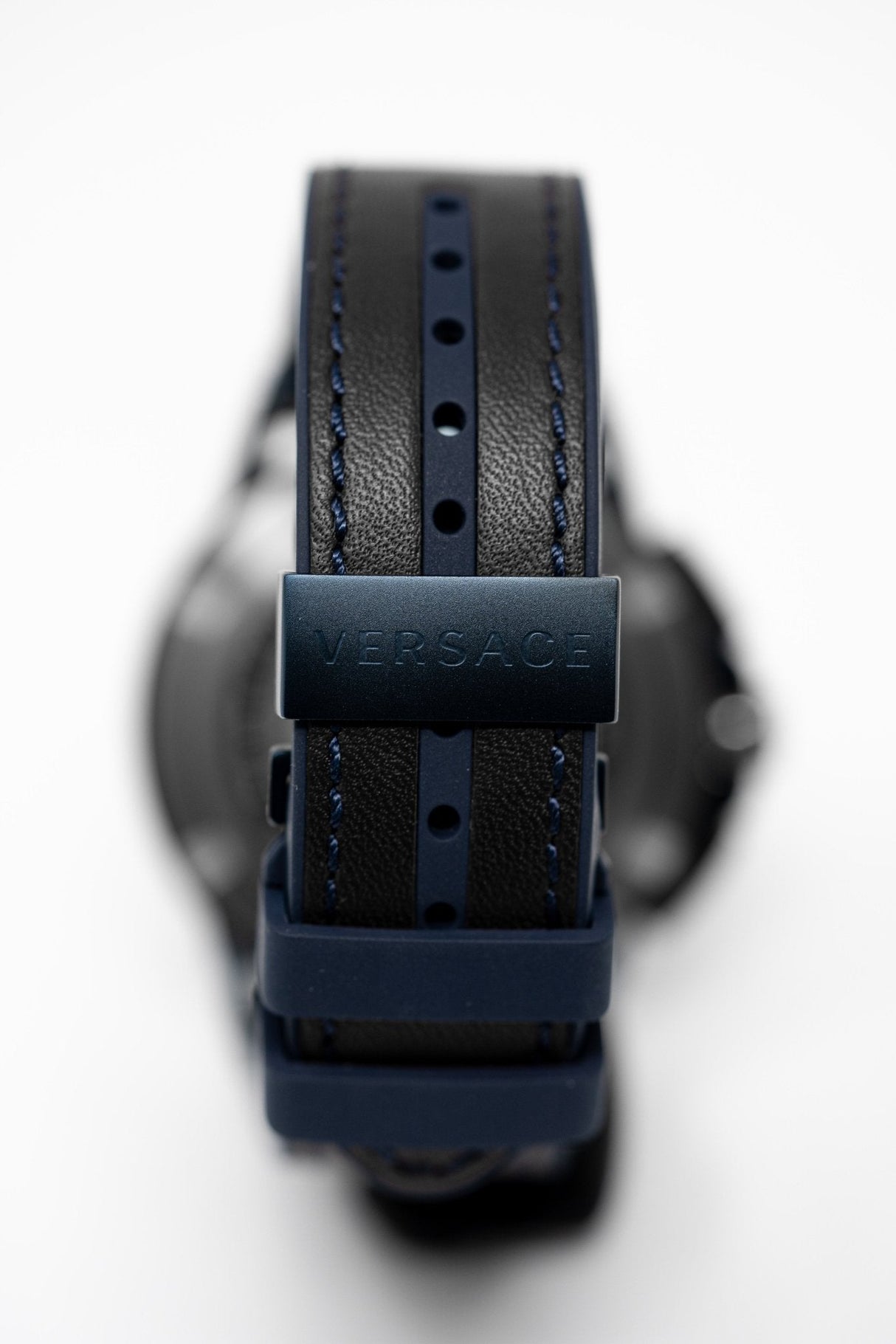 Versace Sporty Tech Chronograph Day & Date Black - Watches & Crystals