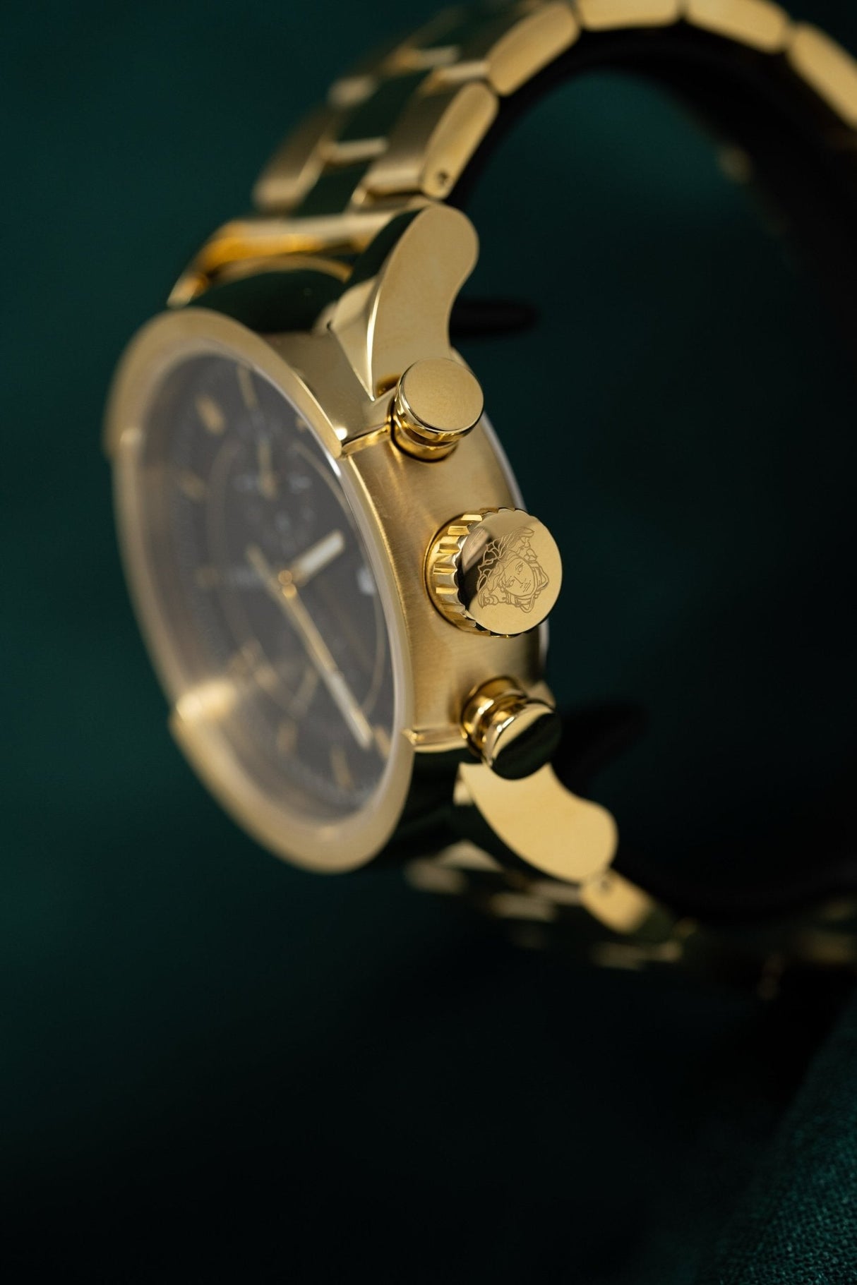 Versace Urban Chronograph Brown - Watches & Crystals