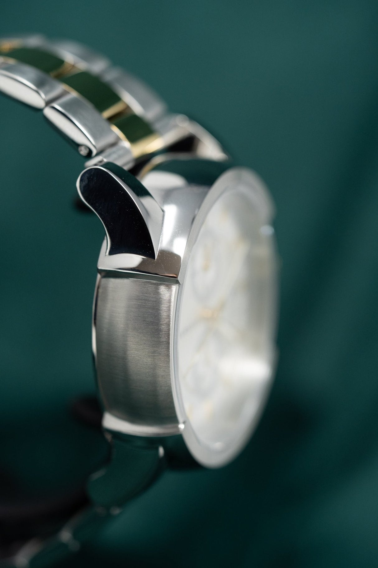 Versace Urban Chronograph Silver - Watches & Crystals