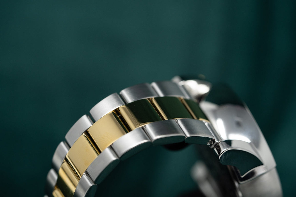 Versace Urban Chronograph Silver - Watches & Crystals