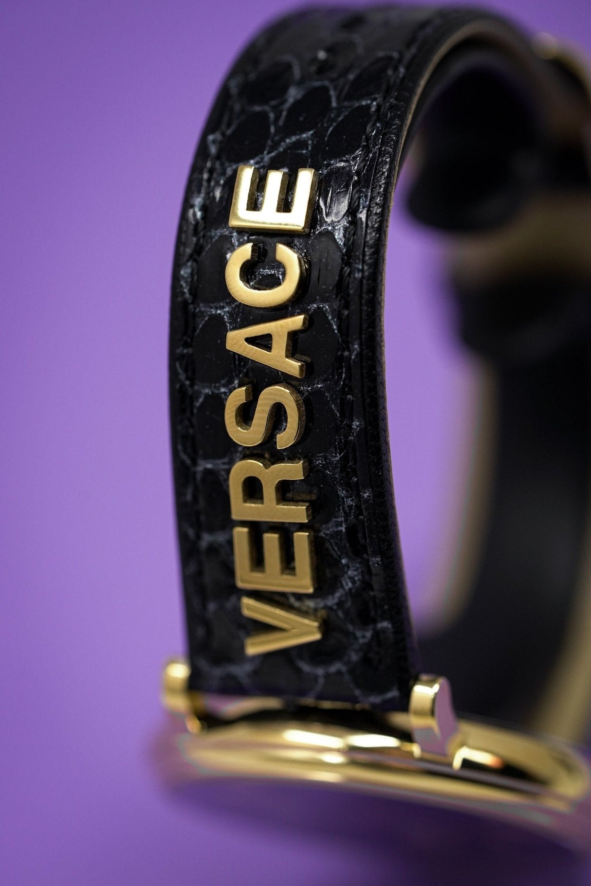 Versace V-Circle Black - Watches & Crystals