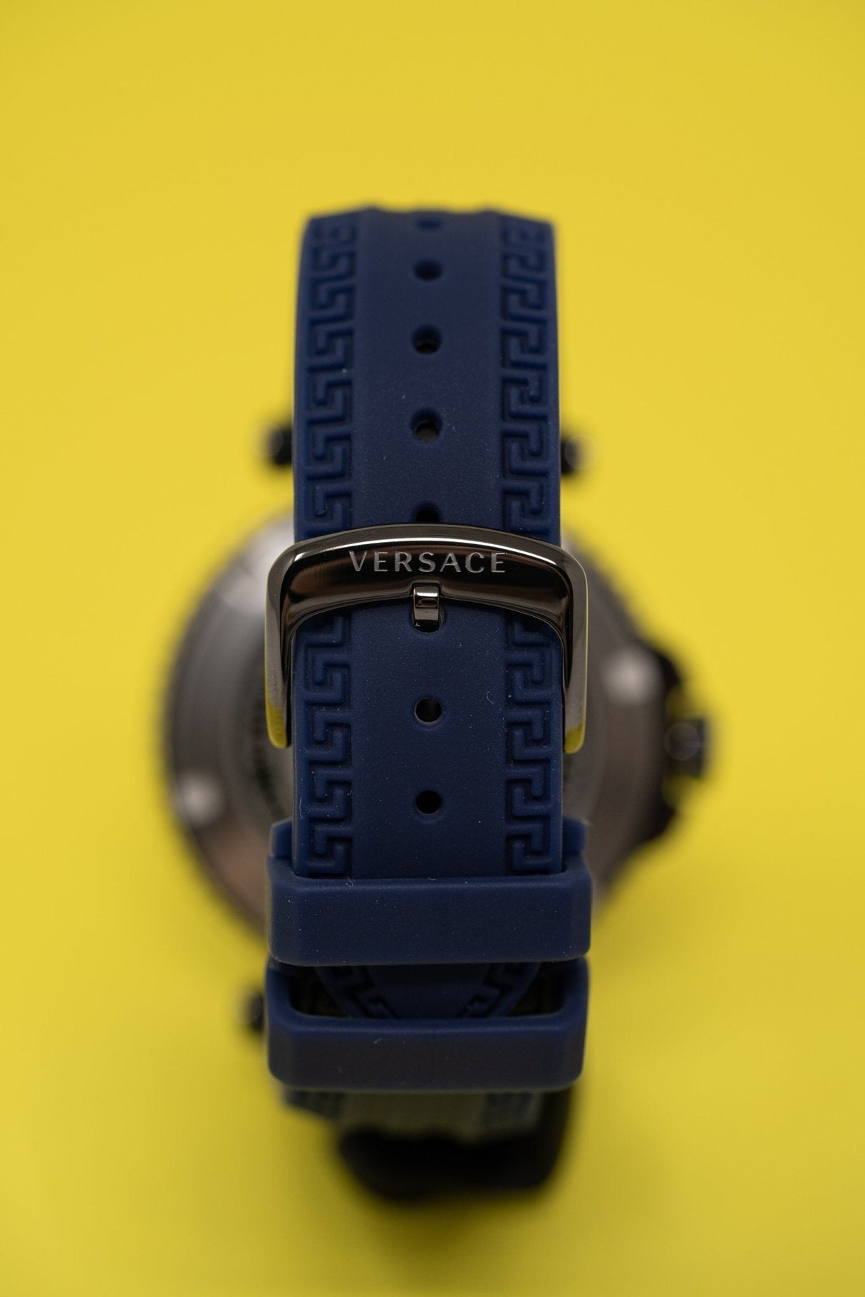 Versace V-Race Diver Blue - Watches & Crystals