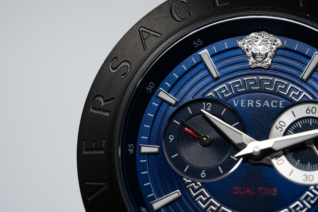Versace V-Race GMT Blue - Watches & Crystals