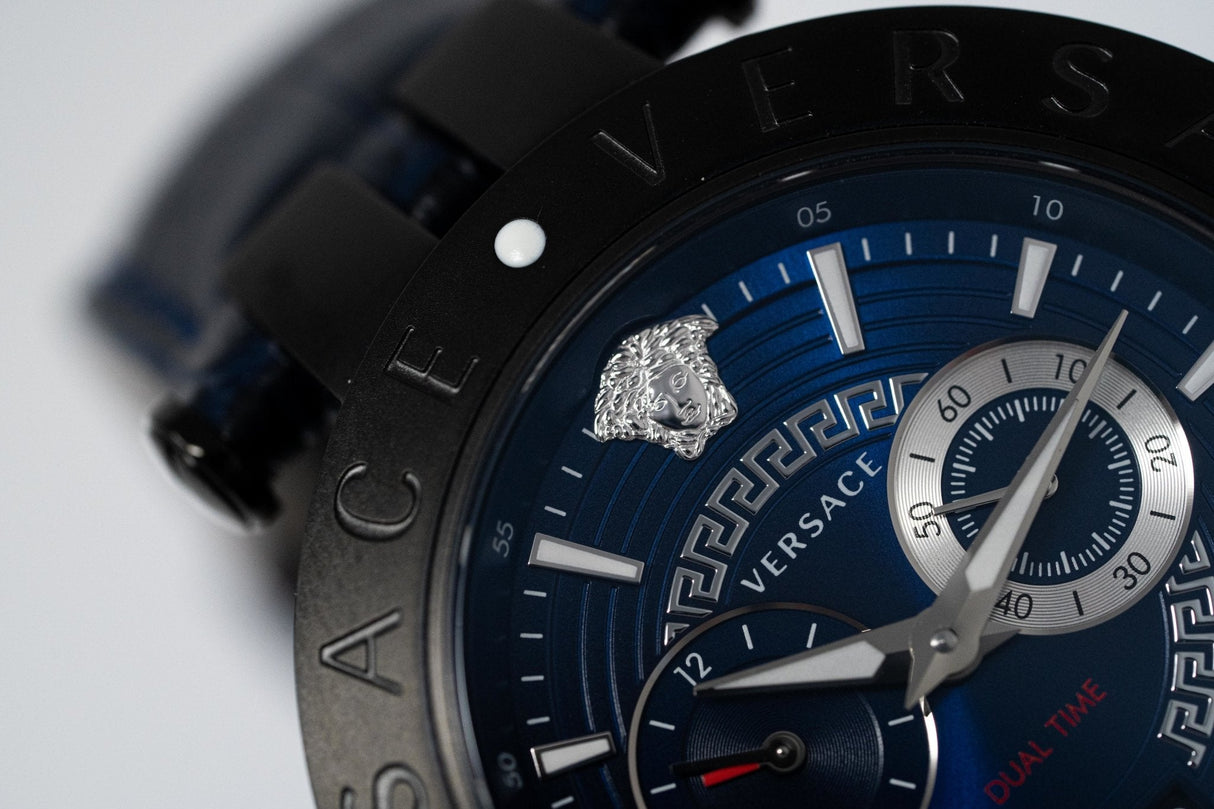 Versace V-Race GMT Blue - Watches & Crystals